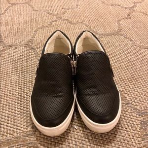 Steve Madden slip on shoes!